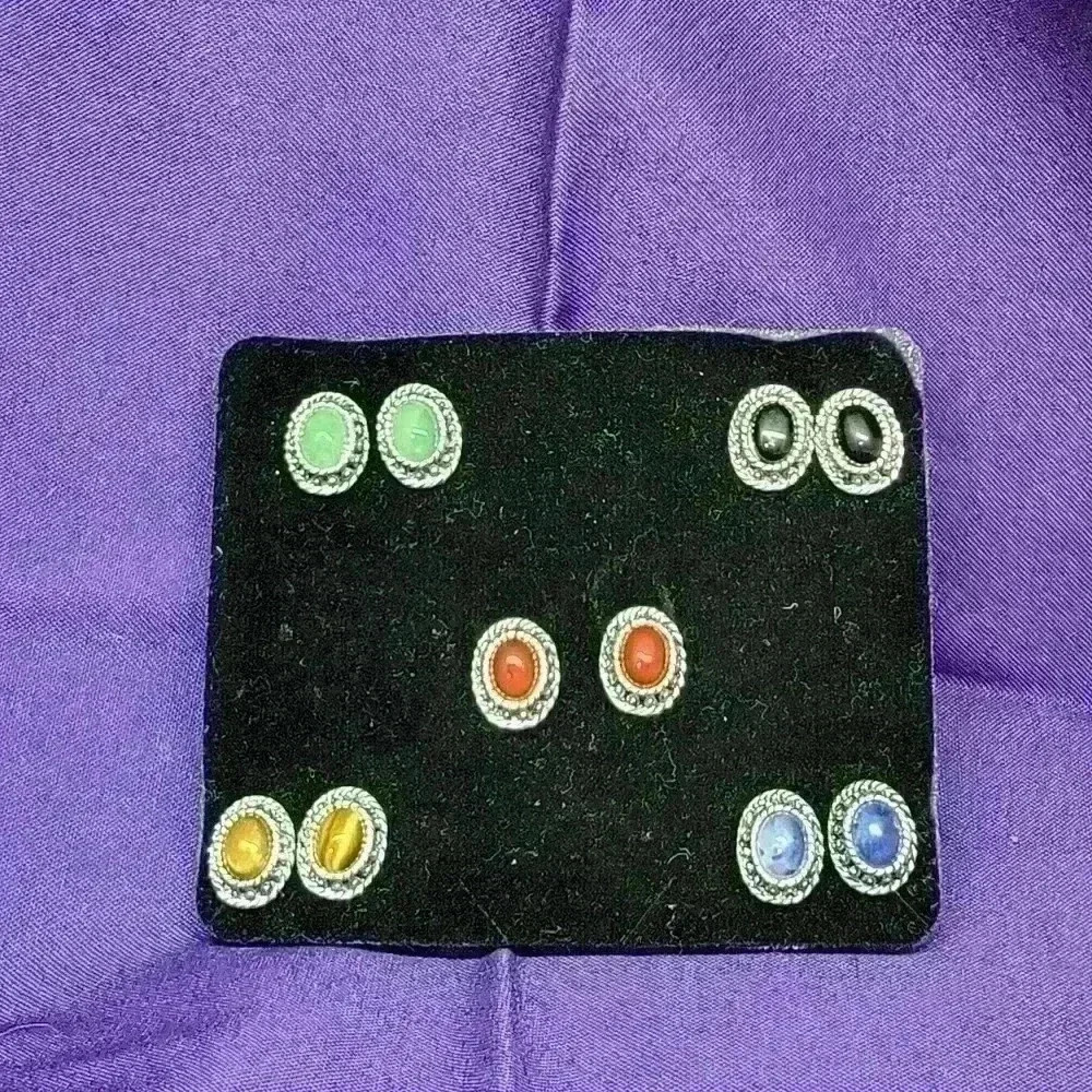 Fabulous 5 Pairs of Beautiful Earrings